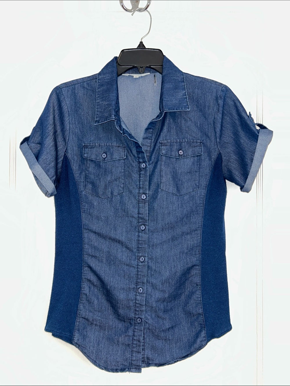Cavalini Two-Tone Denim Button-Down Shirt in Dark Blue